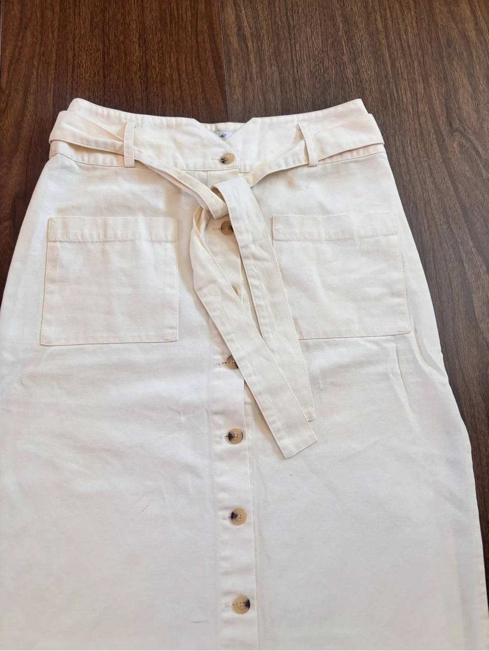 O'Neill Button-Front Midi Skirt in Light Cream - Picture 2 of 7